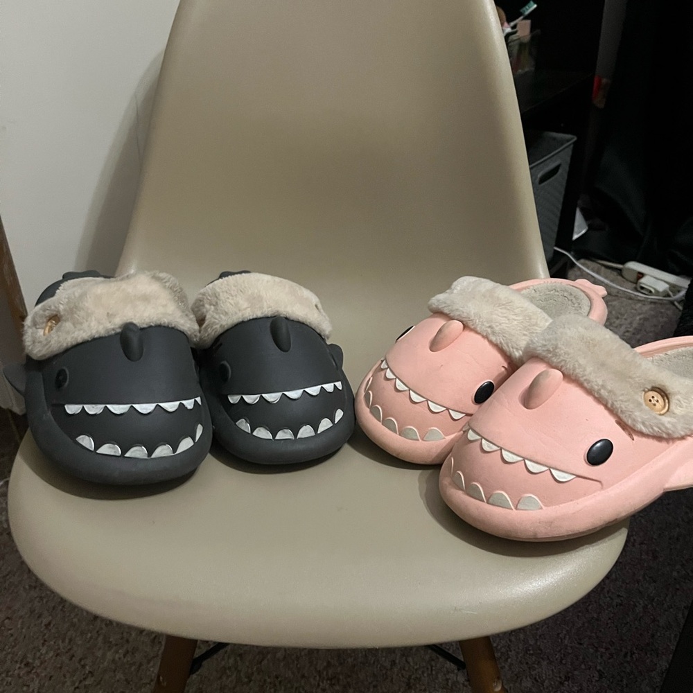 Kids Shark Slippers - Pink and Gray